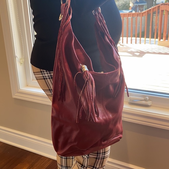 Red Leather Shoulder Bag - from Paris! - Picture 7 of 9